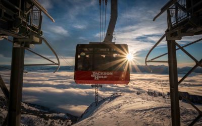 ¿Escuchaste hablar del fabuloso @jacksonhole  ? Ubicado en el estado de Wyo…